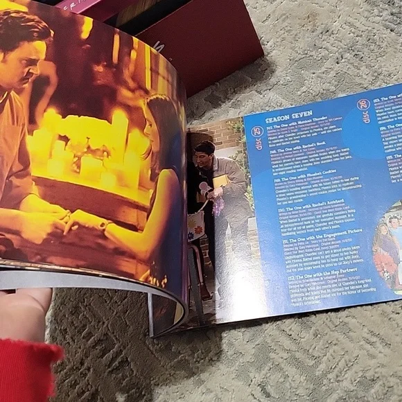 Friends complete series box set - Picture 4 of 5